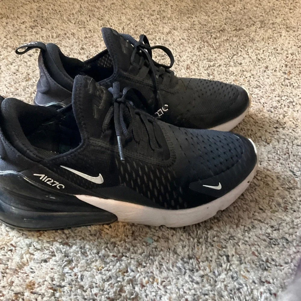 Nike Air Max 270 Sneakers Youth 6.5Y Black White 943345-001 Running Shoes